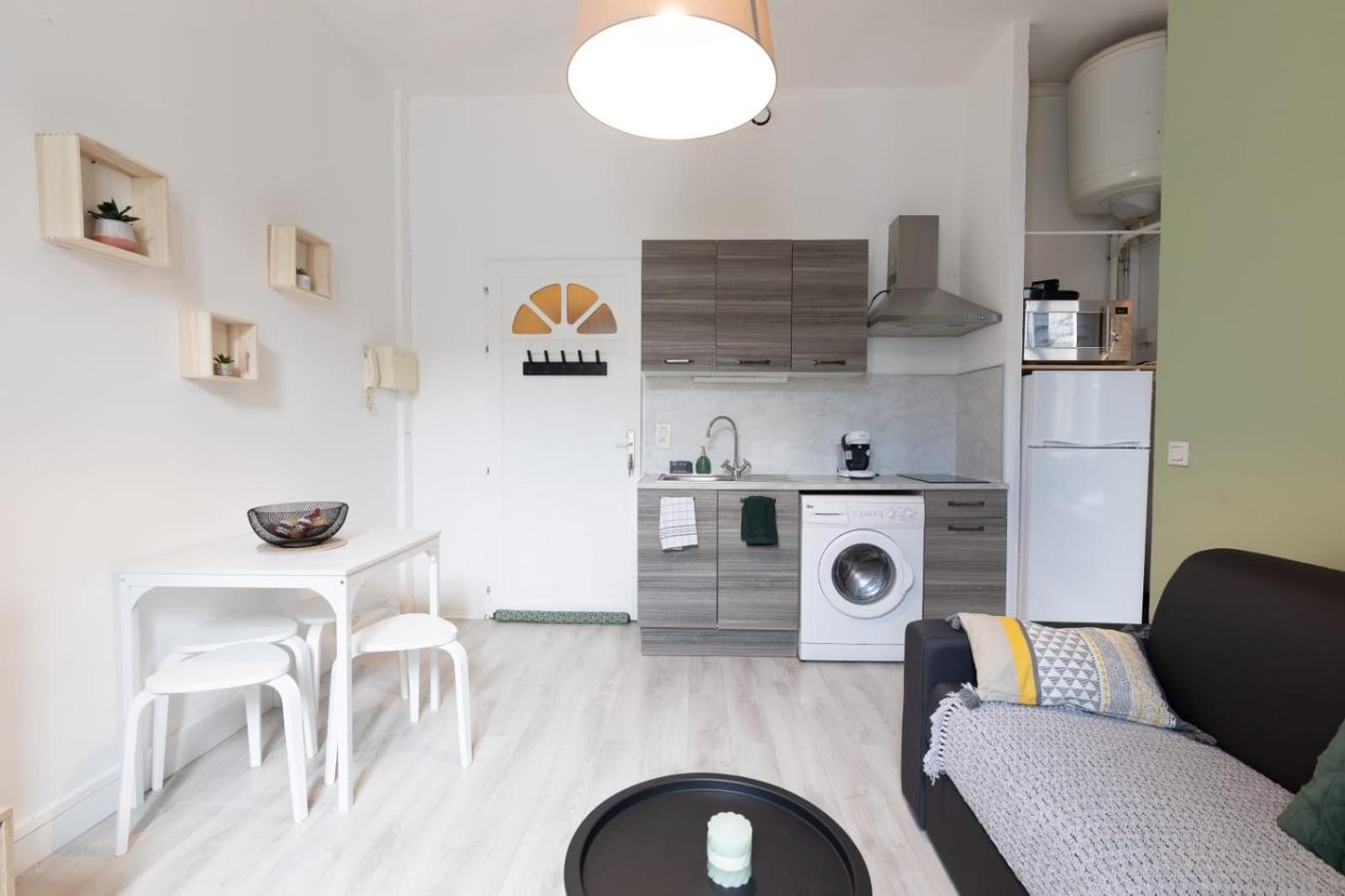 Le 107 Carca ! Apartment Каркасон Екстериор снимка